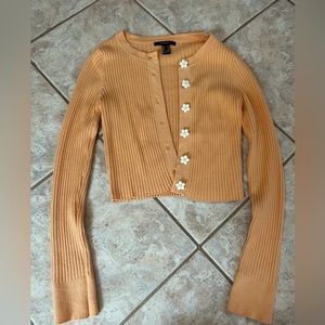 Women’s light weight sweater